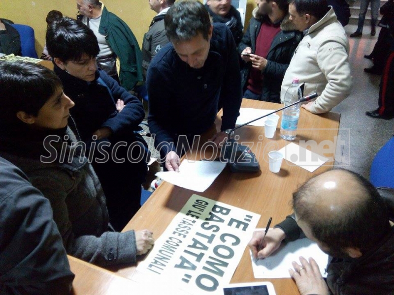 Nella foto i consiglieri Mele, Fronteddu e Satta