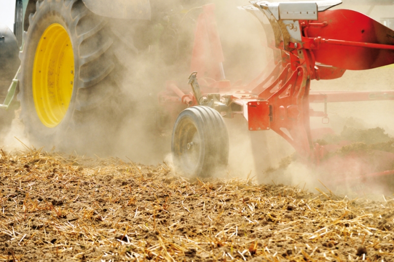 trattore-polvere.jpg